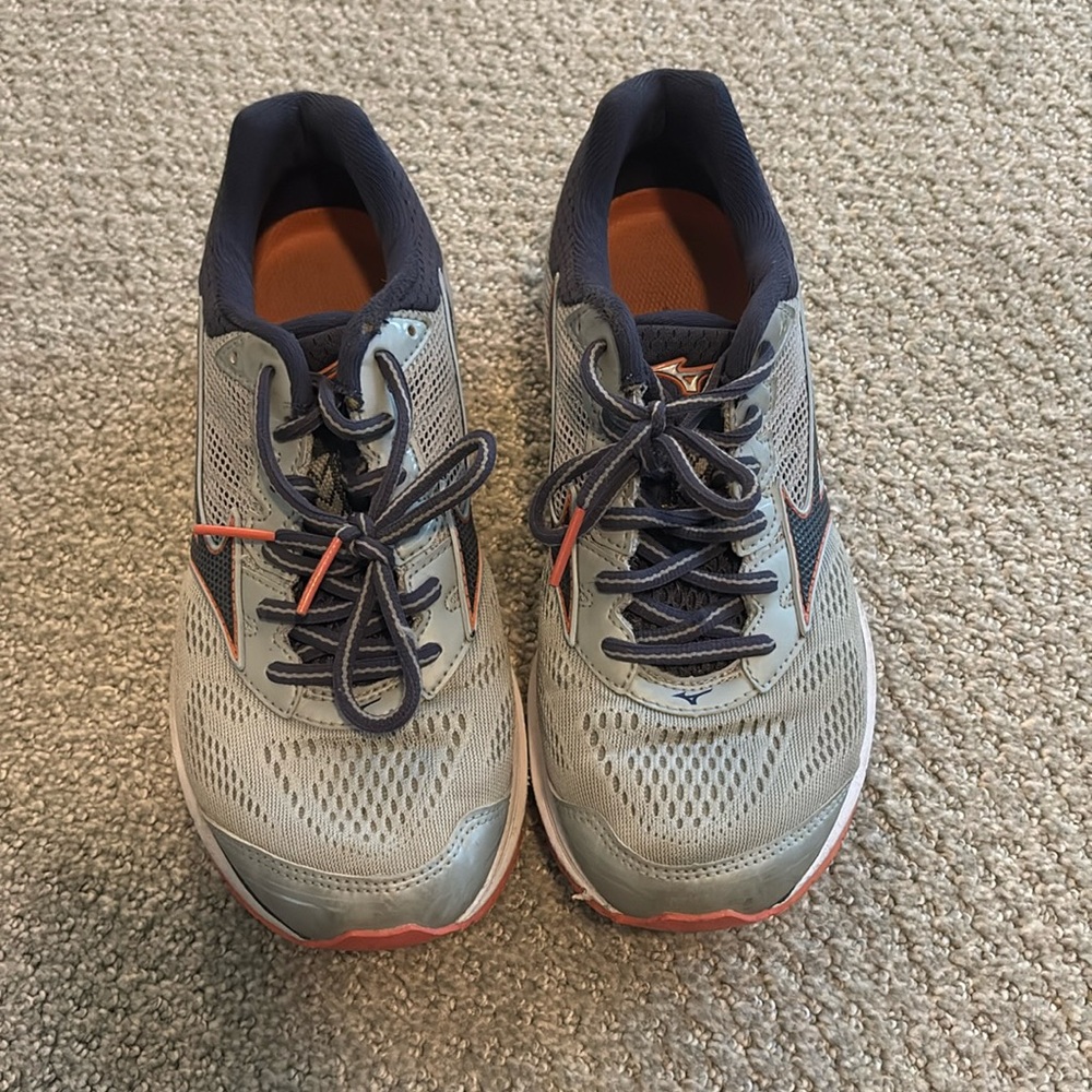 Mizuno Wave Rider Running Shoes